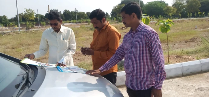 open plots for sale in hyderabad Narender raju free site visit